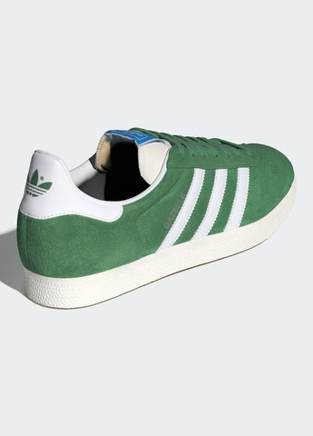 Зеленые всесезонные кроссовки gazelle adidas