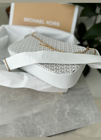 Сумка жіноча багет білий з ланцюгом No Brand (322464521)