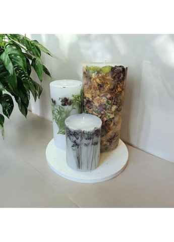 Набір великих декоративних свічок ручної роботи свічки у наборі з 3 шт на підставці з хвоєю, лавандою та міксом сухоцвітів Handmade Studio - AV (369636912)