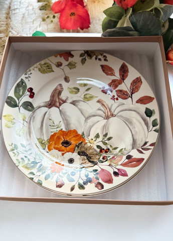 Тарілка кругла обідня гарбузи порцеляна "Pumpkin", 27см No Brand (360555578)