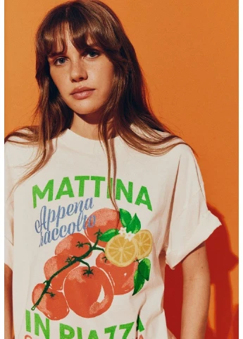 Жіноча футболка оверсайз з принтом Н&М (58453) XS Біла H&M - (391853811)