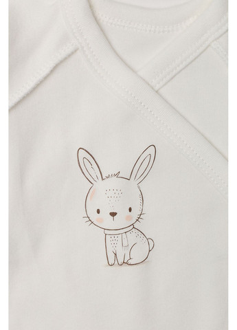 Молочный демисезонный костюм ясли для мальчика цвет молочный цб-00283071 Бома