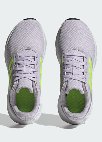 Фиолетовые всесезонные кроссовки для бега galaxy 6 adidas