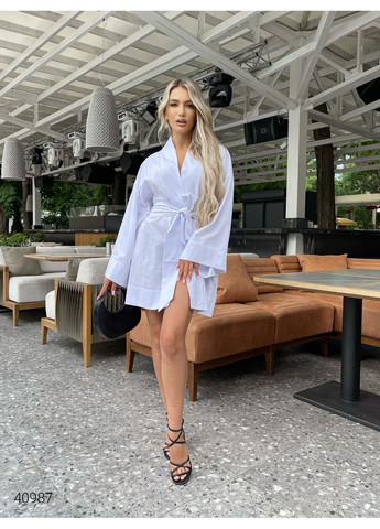 Белое повседневный летнее платье кимано Byron однотонное