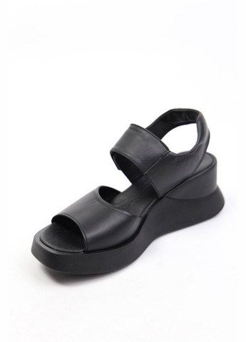 Черные босоножки Benito без застежки