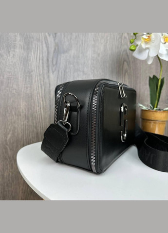 Модная мини сумочка клатч из экокожи с каркасом черная (sku_1293ЧН) No Brand (330576011)