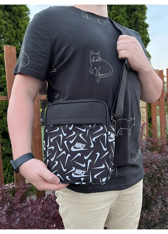 Чёрная спортивная барсетка на ремне - удобно и стильно No Brand (365761971)