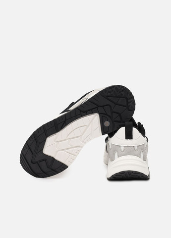 Білі Осінні кросівки чоловічі колір білий цб-00264049 Yuki