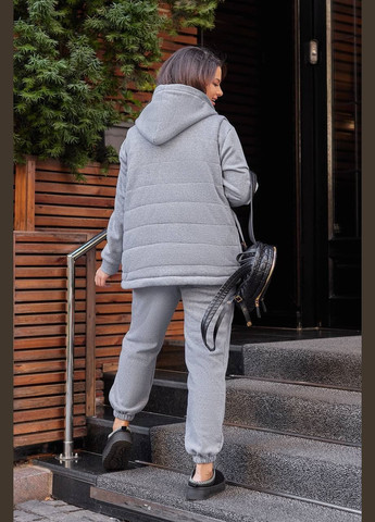 Жіночий спортивний костюм No Brand (302693478)