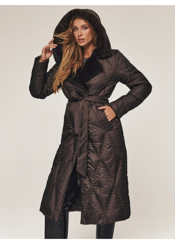 Коричнева зимня стьобана зимова куртка з капюшоном і широкими лацканами коричнева Dressa