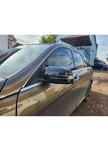 Накладки на дзеркала Look (2 шт) для Mercedes A-сlass W176 2012-2018 рр. AMG (389061165)