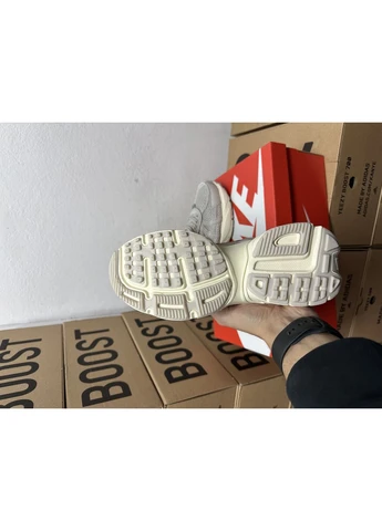 КРОССОВКИ ЖЕНСКИЕ NIKE RUNTEKK V2K BEIGE BLACK НАЙК РАНТЕК ЧЕРНЫЕ No Brand чёрные демисезоны (391936724)
