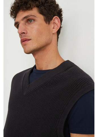 Вязаный жилет C&A (361849599)