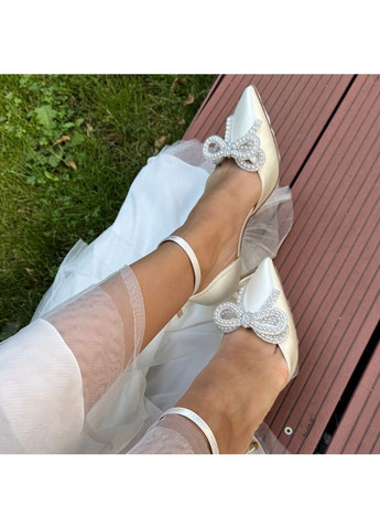 No Brand Жіночі туфлі весільні атласні та брошкою перли бант 9 см білий з текстиль, — (351394302)