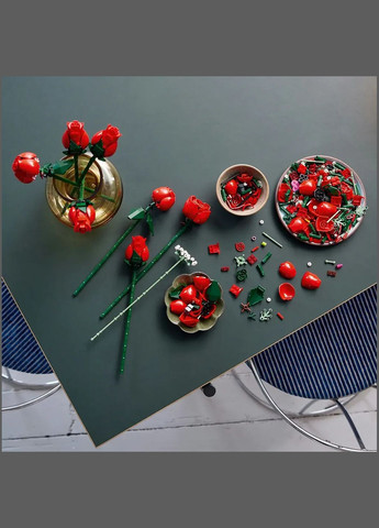 Конструктор Botanicals Букет роз, 822 деталей, в стиле Lego-лого No Brand (340672733)
