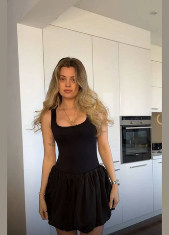 Женское платье с эластичными шортиками. Avanti комбинезон-шорты однотонный чёрный повседневный дайвинг, шифон