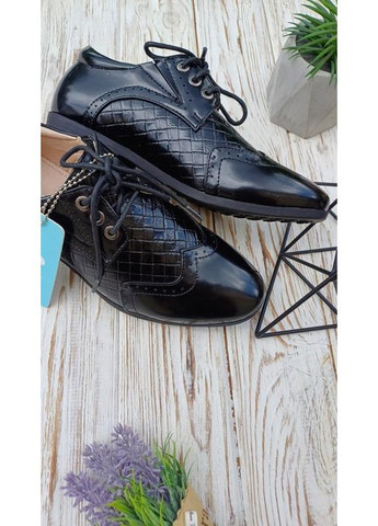 Туфлі дитячі класичні оксфорди чорні святкові лакові шкіряна бікі bi&ki 35р Том.М (369175714)