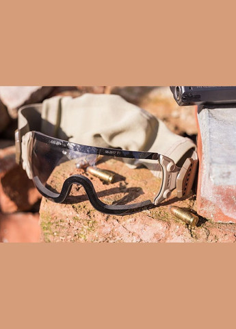 Маска защитная для воздушно-десантных подразделений Jumpmaster Desert Tan Clr CLEAR ESS (315822797)