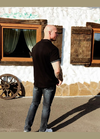 Чёрная мужская вышиванка с коротким рукавом hc (h001-8606-015-22) прямой интерлок (290012037)