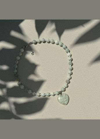 Чокер "Серце" натуральний камінь Ларимар, білий Нефрит + підвіска Онікс Серце d-3х10мм L-41-46см No Brand онікс латунь срібло (302254666)