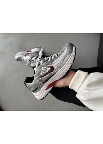 Серые демисезонные кроссовки мужские nike initiator silver/red найк инитиатор серые No Brand