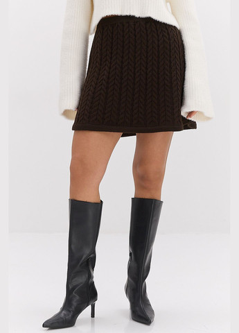 Коричневая короткая вязаная юбка с косичками Arjen