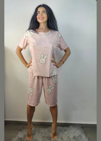 Розовая всесезон бамбуковая женская пижама с футболкой и капри розового цвета. Saimeiqi