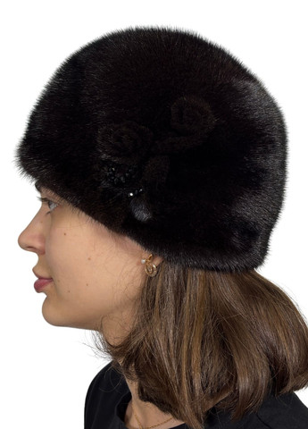 Жіноча зимова хутряна шапка з норки Меховой Стиль Шарик (354820517)