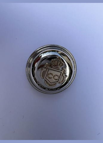 Стильний красивий пришивний металевий ґудзик на ніжці з короною з гербом для одягу 30 мм No Brand (350882193)