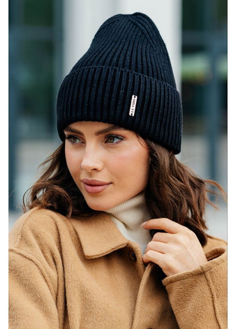 Шапка з відворотом жіноча No Brand (363319751)