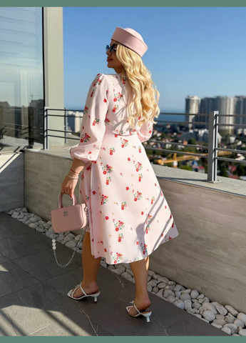 Розовое летнее розового цвета батальное платье в цветочном принте No Brand