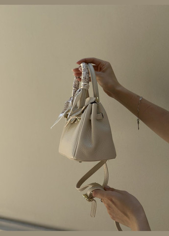 Жіноча біла молочна сумка 23074 крос-боді з двома ручками No Brand (299279305)