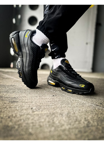 Чорні Осінні кросівки чоловічі і жіночі Nike Air Max 95 corteiz black yellow | Найк Аір Макс 114