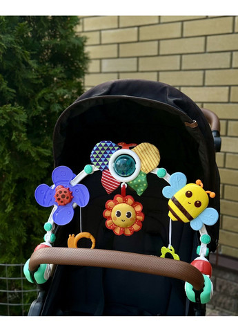 Развивающая дуга на коляску с игрушками «Бчелка и солнышко» на коляску, кроветку No Brand (364553092)