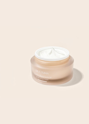 Отбеливающий крем для лица с пигментированной кожей Lumi Radiance Dr. C.Tuna 50 мл Farmasi (294946660)