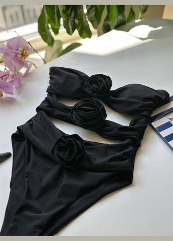 Чорний купальник жіночий трендовий з трояндами Simply sexy