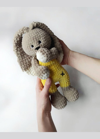 Набір для в'язання зайчика в комбінезоні (жовтий) Hand Made (302317143)