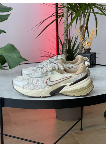 Кросівки жіночі і чоловічі Nike Runtekk Orewood Brown Light Bone | Найк Рунтекк Оревуд бежеві No Brand бежеві демісезони (362035174)