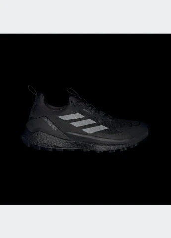 Чорні кросівки для хайкінгу terrex free hiker 2.0 low gore-tex літні adidas