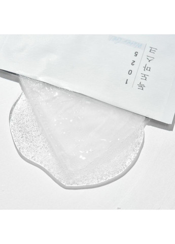 Увлажняющая тканевая маска с морской водой 1025 Dokdo Water Gel Mask Sheet, 30 мл Round Lab (365783967)