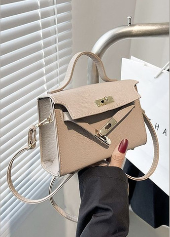 Женская сумка кросс-боди на ремешке через плечо бежевая No Brand (296008155)