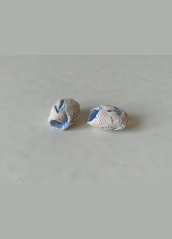 Керамічні намистини ручної роботи "Фантазійні Візерунки №18" (біло-блакитні) 2шт. Коти&Ангели (301533058)