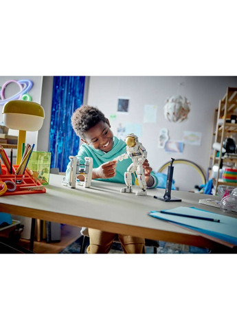 Конструктор "Creator" Космонавт 31152 Lego (362695759)