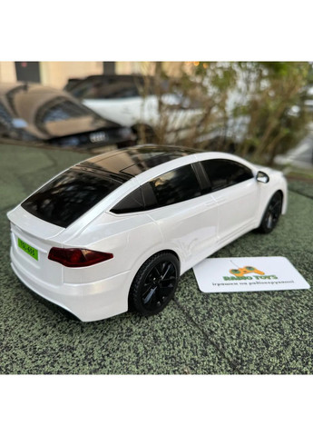 Инерционная металлопластиковая машинка PM3417 Tesla Model Х на радиоуправлении с зарядной станцией Белая TK Group (371745238)