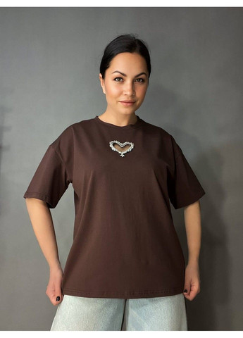 Футболка женская A-N 27009 оверсайз с вырезом в форме сердца с камнями No Brand - (333559256)