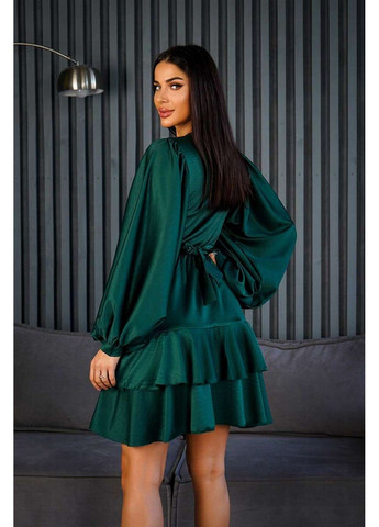 Зеленое коктейльное платье бохо воланы 24085 зеленое Tanita-Romario