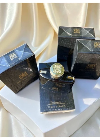 Чоловіча туалетна вода Trussardi Uomo 2011 (Труссарді Уомо 2011) 100 мл Деревні Шкіряні Фужерні Стійкі Шлейфові No Brand (400501242)