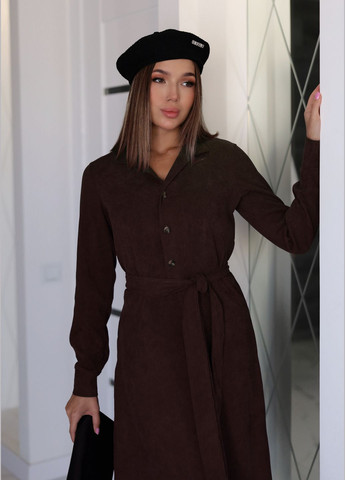 Коричневое коктейльное, повседневный, кэжуал, джинсовое трендовое стильное женское платье из микровельвета INNOE однотонное