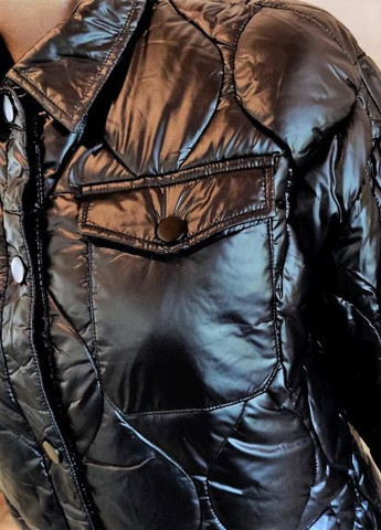 Черная демисезонная куртка Queen Drama