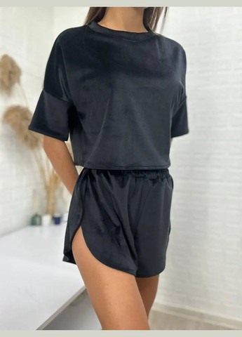 Черная всесезон женская пижама "футбока шорты", велюр на хлопковой основе (плюш), цвет черный т.м. lekol No Brand